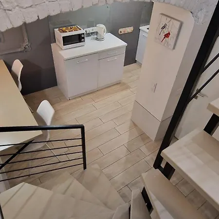 чорно -білий люкс в центрі світло 24на7 Apartment Lemberg